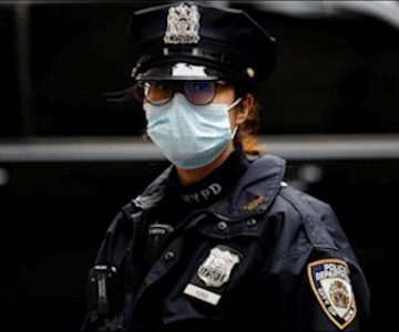 Die Arbeit der Polizei unter Quarantänebedingungen und während einer Pandemie gefährlicher Virusinfektionen
